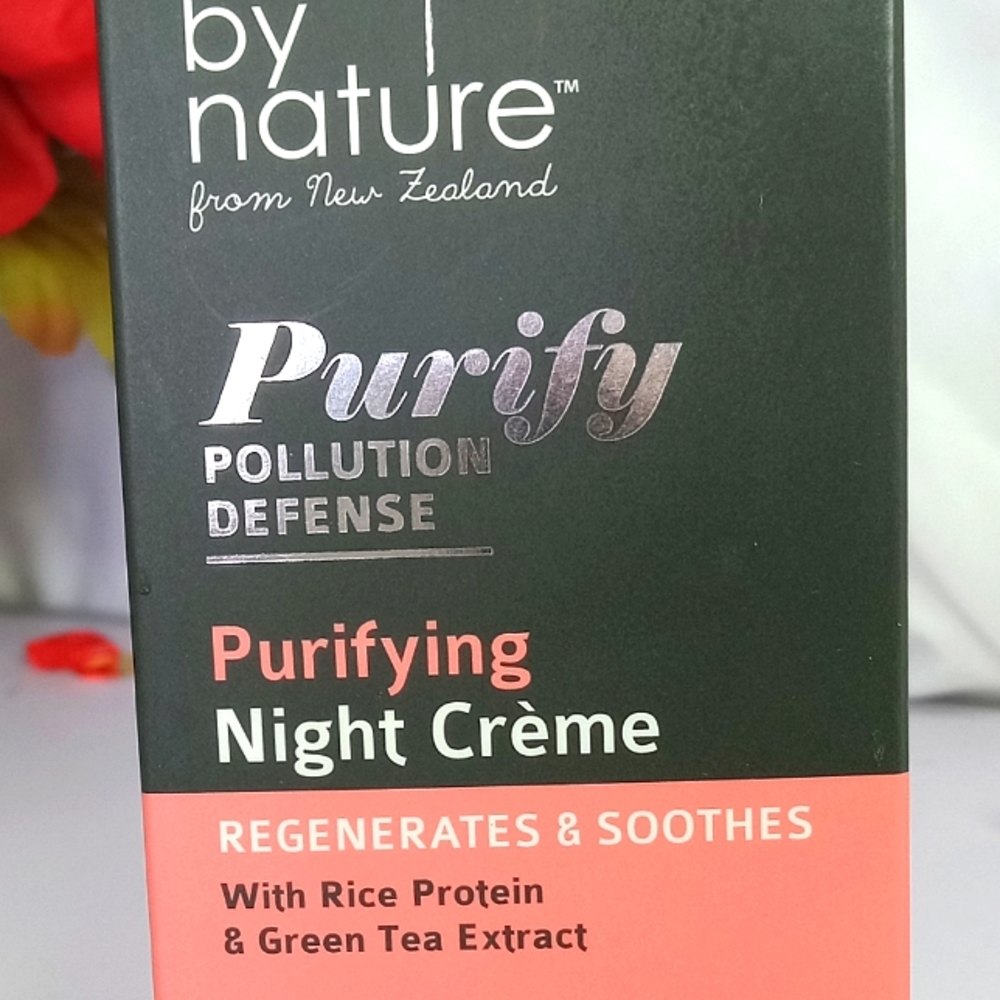 By nature  night cream